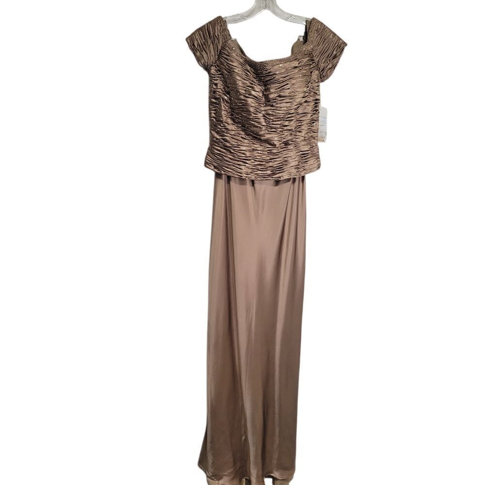 Montage by Mon‎ Cheri Taupe Formal Gown Womens Size 14